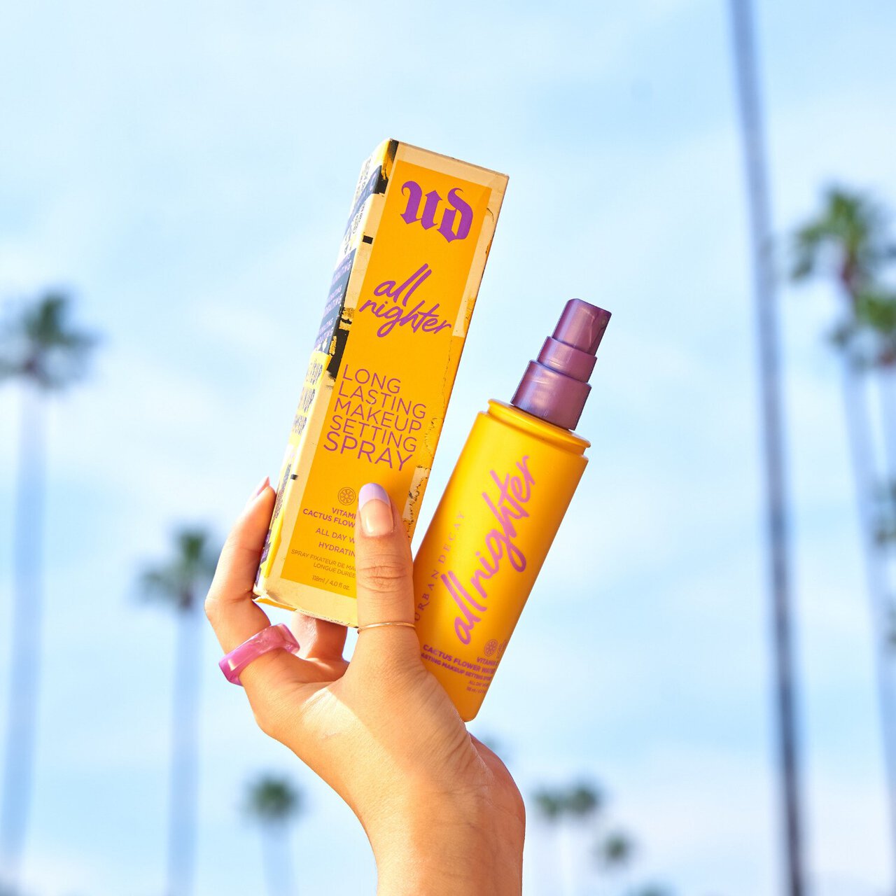 URBAN DECAY-All Nighter Long-Lasting Makeup Setting Spray with Vitamin C