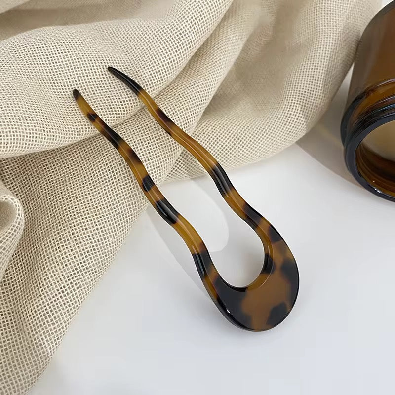 French hair pin