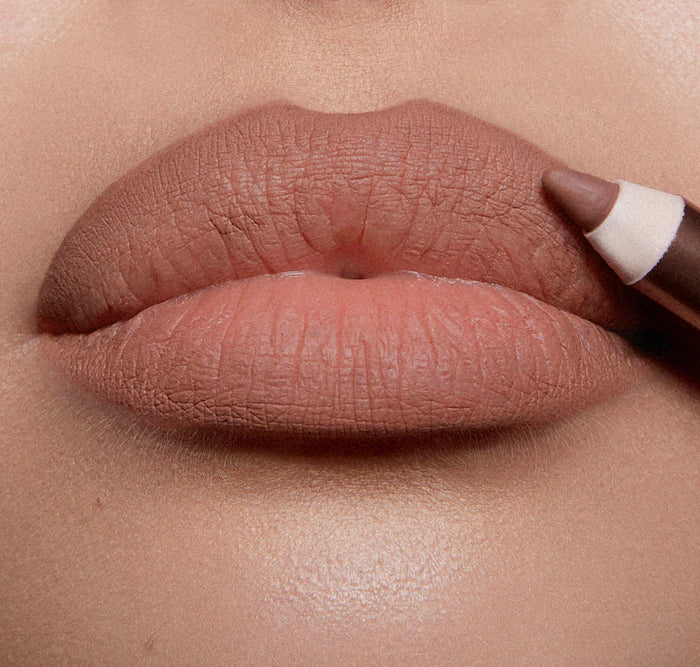 CT - Lip Cheat Lip Liner