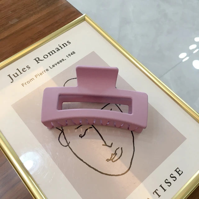 HAIR CLAW CLIP - SLEEK