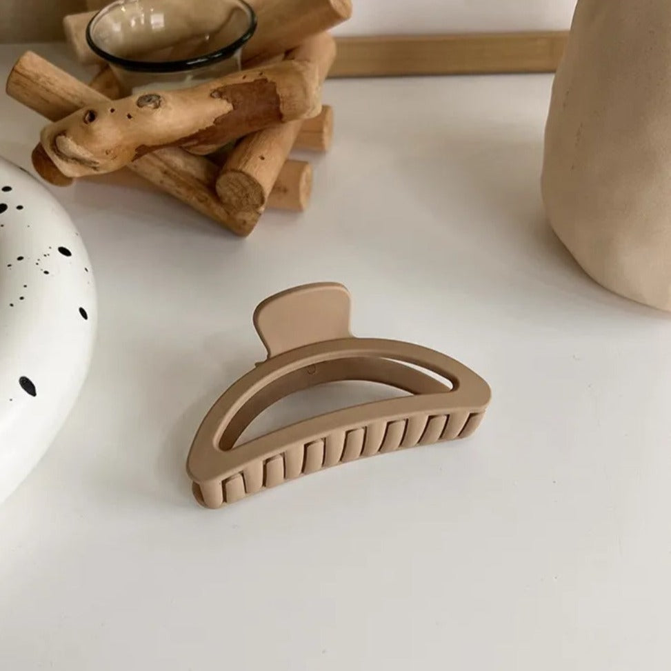 HAIR CLAW CLIP - French